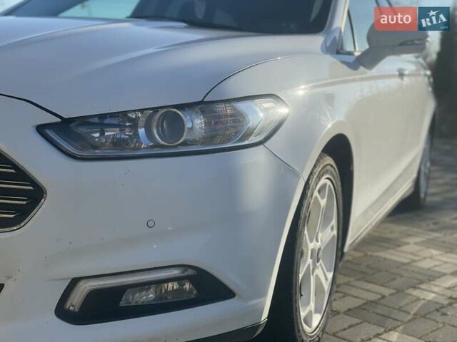 Белый Форд Мондео, объемом двигателя 2 л и пробегом 361 тыс. км за 12000 $, фото 23 на Automoto.ua