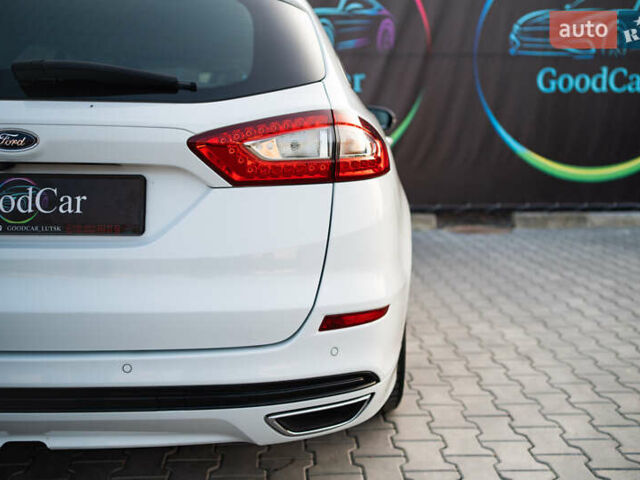Белый Форд Мондео, объемом двигателя 2 л и пробегом 227 тыс. км за 14500 $, фото 21 на Automoto.ua