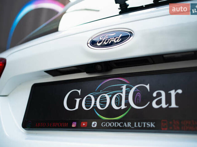 Белый Форд Мондео, объемом двигателя 2 л и пробегом 227 тыс. км за 14500 $, фото 30 на Automoto.ua
