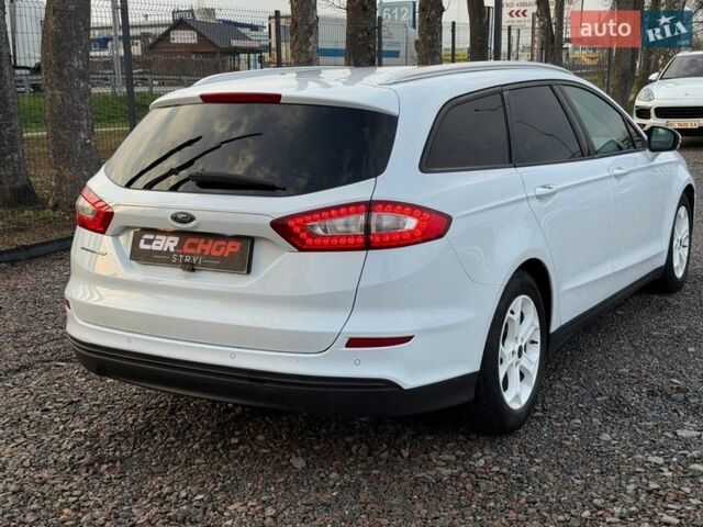 Белый Форд Мондео, объемом двигателя 2 л и пробегом 365 тыс. км за 10999 $, фото 16 на Automoto.ua