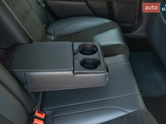 Белый Форд Мондео, объемом двигателя 2 л и пробегом 227 тыс. км за 14500 $, фото 41 на Automoto.ua