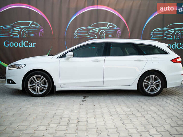 Белый Форд Мондео, объемом двигателя 2 л и пробегом 227 тыс. км за 14500 $, фото 15 на Automoto.ua