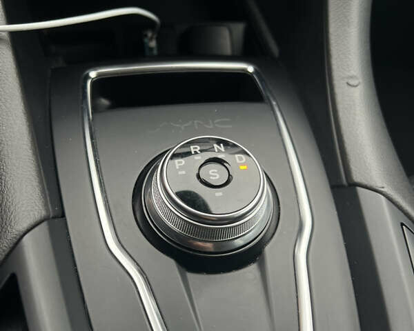 Белый Форд Мондео, объемом двигателя 2 л и пробегом 115 тыс. км за 17499 $, фото 14 на Automoto.ua