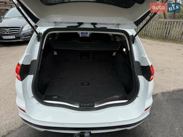 Білий Форд Мондео, об'ємом двигуна 2 л та пробігом 182 тис. км за 18500 $, фото 10 на Automoto.ua