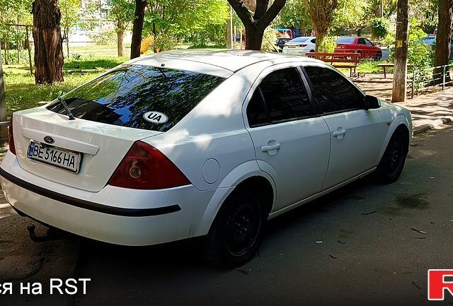 Белый Форд Мондео, объемом двигателя 2 л и пробегом 0 тыс. км за 2700 $, фото 3 на Automoto.ua