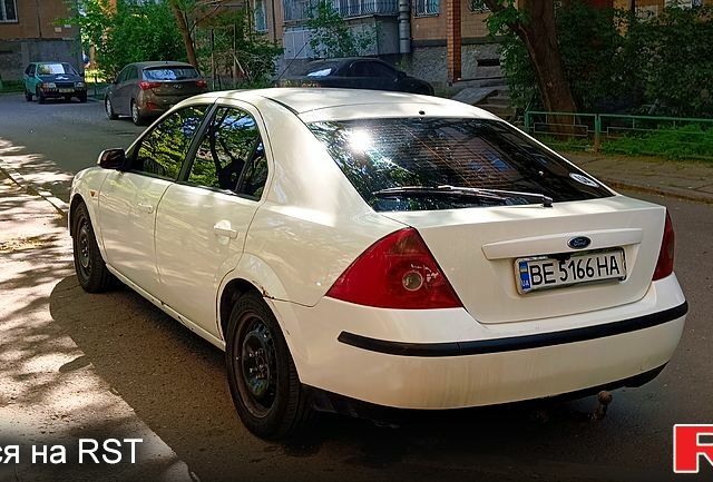 Белый Форд Мондео, объемом двигателя 2 л и пробегом 0 тыс. км за 2700 $, фото 5 на Automoto.ua
