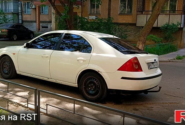 Белый Форд Мондео, объемом двигателя 2 л и пробегом 0 тыс. км за 2700 $, фото 6 на Automoto.ua