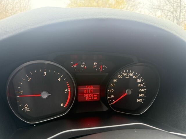 Белый Форд Мондео, объемом двигателя 2 л и пробегом 295 тыс. км за 6900 $, фото 19 на Automoto.ua