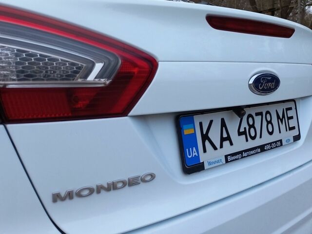 Белый Форд Мондео, объемом двигателя 2 л и пробегом 156 тыс. км за 10950 $, фото 14 на Automoto.ua