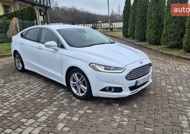 Белый Форд Мондео, объемом двигателя 2 л и пробегом 297 тыс. км за 13900 $, фото 1 на Automoto.ua