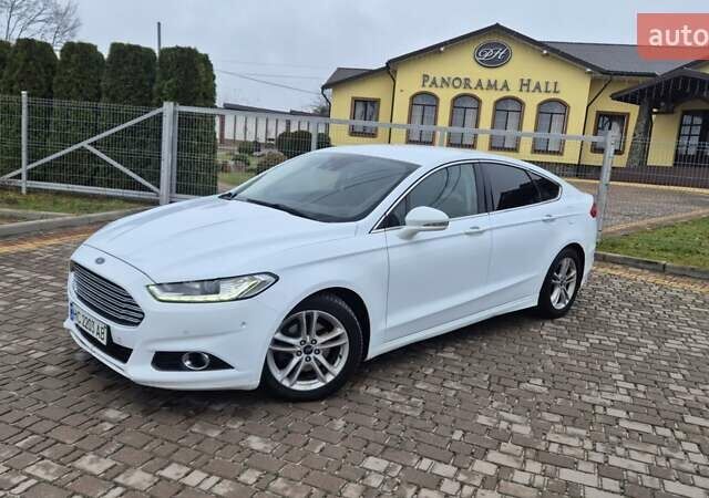 Белый Форд Мондео, объемом двигателя 2 л и пробегом 297 тыс. км за 13900 $, фото 12 на Automoto.ua