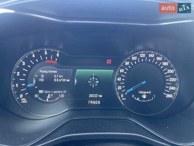 Белый Форд Мондео, объемом двигателя 2 л и пробегом 290 тыс. км за 13999 $, фото 12 на Automoto.ua