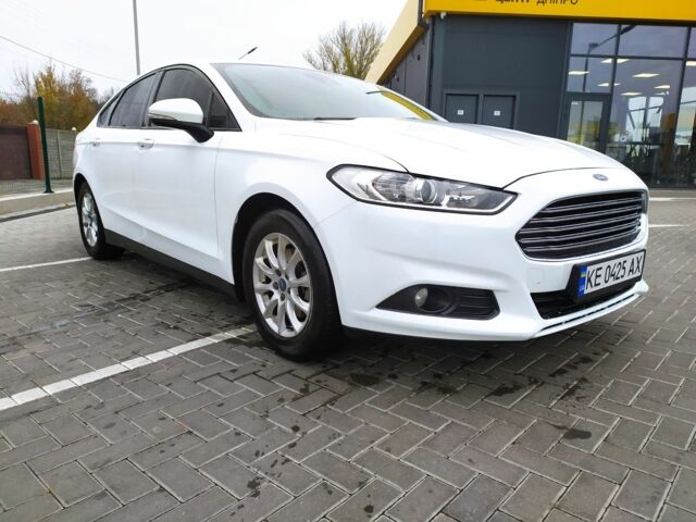 Белый Форд Мондео, объемом двигателя 1.6 л и пробегом 196 тыс. км за 10500 $, фото 7 на Automoto.ua