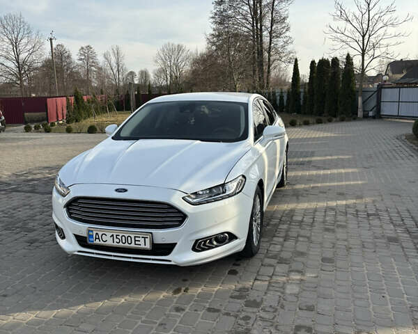 Белый Форд Мондео, объемом двигателя 2 л и пробегом 225 тыс. км за 13500 $, фото 8 на Automoto.ua