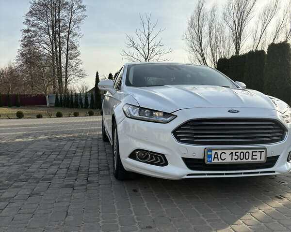 Белый Форд Мондео, объемом двигателя 2 л и пробегом 225 тыс. км за 13500 $, фото 16 на Automoto.ua