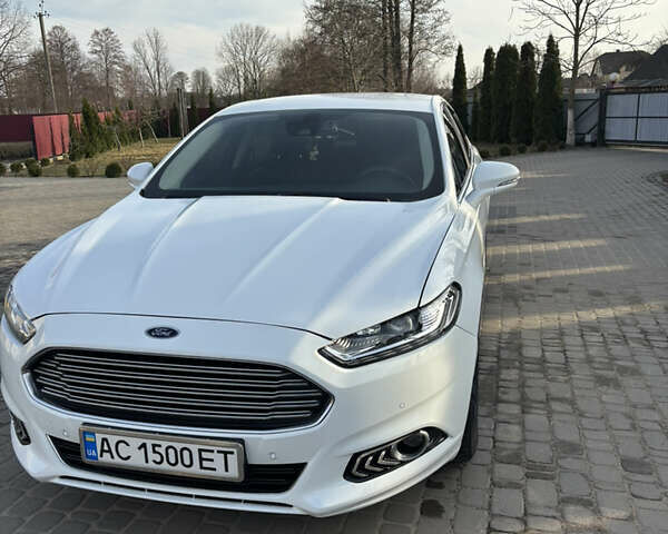 Белый Форд Мондео, объемом двигателя 2 л и пробегом 225 тыс. км за 13500 $, фото 9 на Automoto.ua