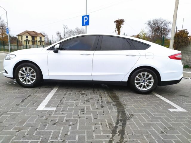 Белый Форд Мондео, объемом двигателя 1.6 л и пробегом 196 тыс. км за 10500 $, фото 2 на Automoto.ua