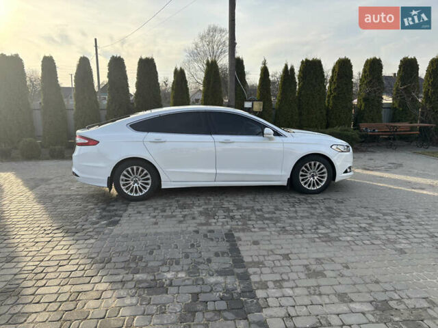 Белый Форд Мондео, объемом двигателя 2 л и пробегом 225 тыс. км за 13500 $, фото 5 на Automoto.ua