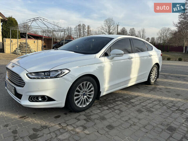 Белый Форд Мондео, объемом двигателя 2 л и пробегом 225 тыс. км за 13500 $, фото 10 на Automoto.ua