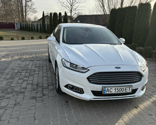 Белый Форд Мондео, объемом двигателя 2 л и пробегом 225 тыс. км за 13500 $, фото 15 на Automoto.ua
