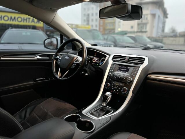 Белый Форд Мондео, объемом двигателя 1.5 л и пробегом 176 тыс. км за 11500 $, фото 8 на Automoto.ua