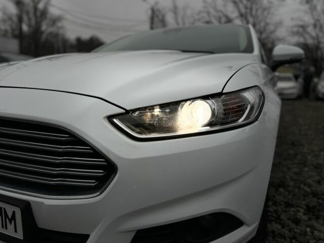 Белый Форд Мондео, объемом двигателя 1.5 л и пробегом 176 тыс. км за 11500 $, фото 18 на Automoto.ua