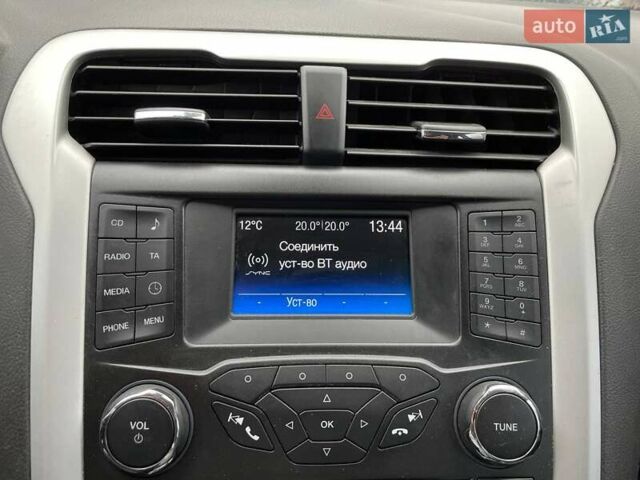 Форд Мондео 2017 в Киеве на Automoto.ua Белый Форд Мондео, объемом двигателя 1.5 л и пробегом 174 тыс. км за 12490 $, фото 21 на Automoto.ua