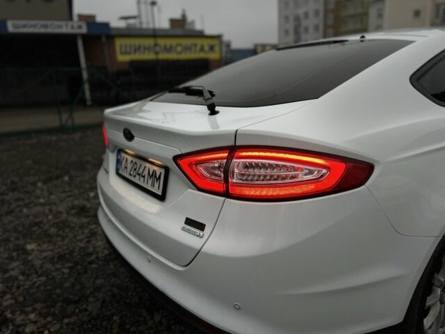 Белый Форд Мондео, объемом двигателя 1.5 л и пробегом 176 тыс. км за 11500 $, фото 21 на Automoto.ua