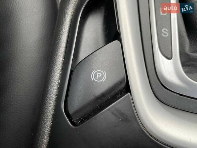 Форд Мондео 2017 в Киеве на Automoto.ua Белый Форд Мондео, объемом двигателя 1.5 л и пробегом 174 тыс. км за 12490 $, фото 24 на Automoto.ua