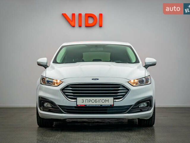 Белый Форд Мондео, объемом двигателя 1.5 л и пробегом 79 тыс. км за 16417 $, фото 4 на Automoto.ua