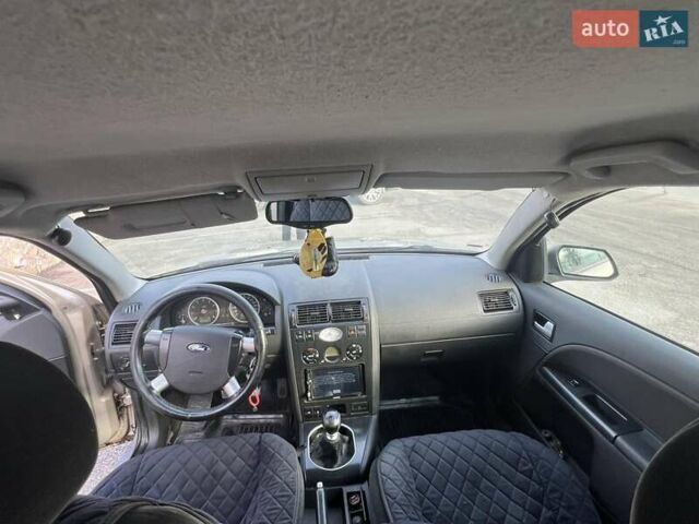 Бежевий Форд Мондео, об'ємом двигуна 1.8 л та пробігом 451 тис. км за 2700 $, фото 5 на Automoto.ua