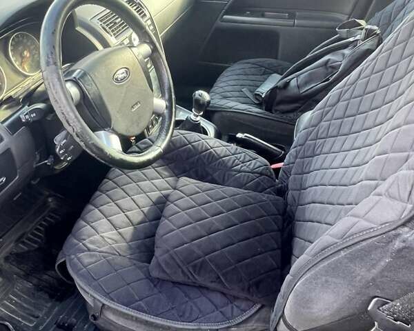 Бежевий Форд Мондео, об'ємом двигуна 1.8 л та пробігом 451 тис. км за 2700 $, фото 6 на Automoto.ua