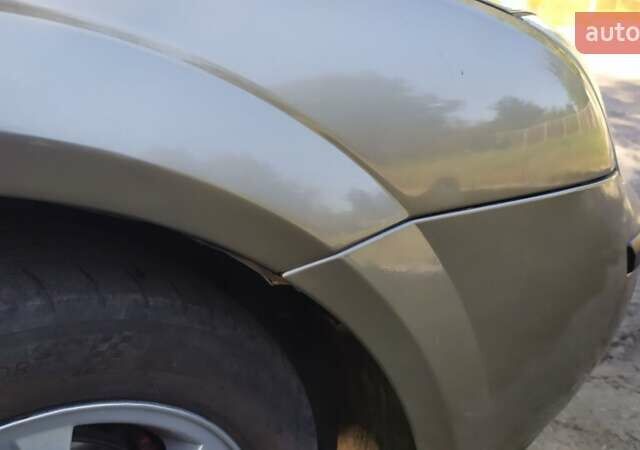 Бежевый Форд Мондео, объемом двигателя 2 л и пробегом 231 тыс. км за 5000 $, фото 61 на Automoto.ua