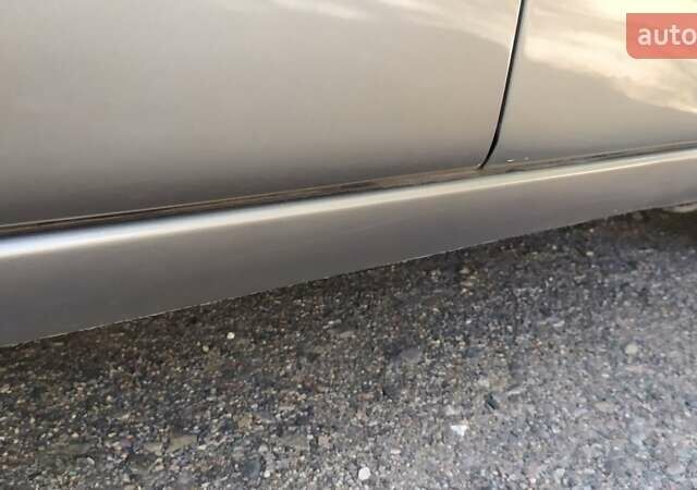 Бежевый Форд Мондео, объемом двигателя 2 л и пробегом 231 тыс. км за 5000 $, фото 33 на Automoto.ua