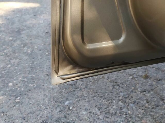 Бежевый Форд Мондео, объемом двигателя 2 л и пробегом 231 тыс. км за 4600 $, фото 21 на Automoto.ua