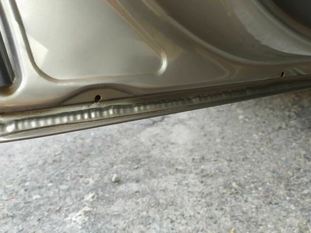 Бежевый Форд Мондео, объемом двигателя 2 л и пробегом 231 тыс. км за 4600 $, фото 17 на Automoto.ua