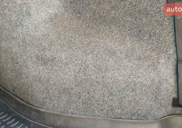 Бежевый Форд Мондео, объемом двигателя 2 л и пробегом 231 тыс. км за 5000 $, фото 13 на Automoto.ua