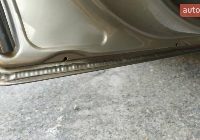 Бежевый Форд Мондео, объемом двигателя 2 л и пробегом 231 тыс. км за 5000 $, фото 46 на Automoto.ua