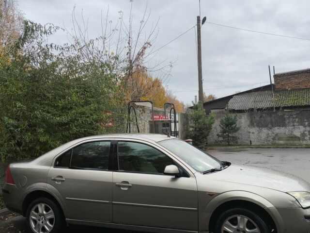 Бежевый Форд Мондео, объемом двигателя 2 л и пробегом 170 тыс. км за 3200 $, фото 1 на Automoto.ua