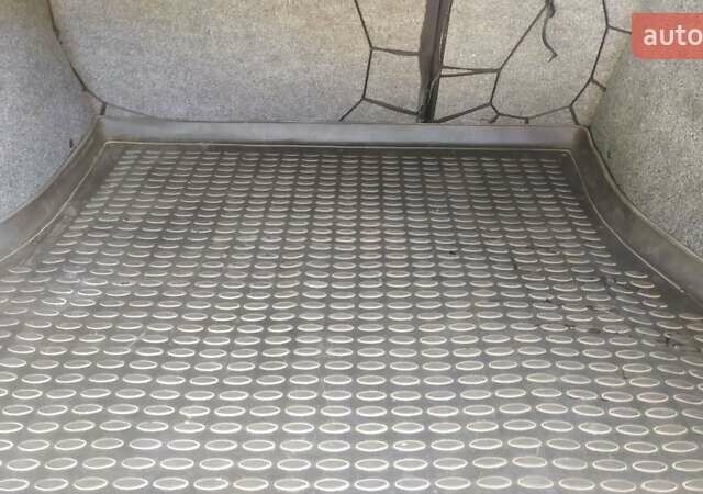 Бежевый Форд Мондео, объемом двигателя 2 л и пробегом 231 тыс. км за 5000 $, фото 15 на Automoto.ua