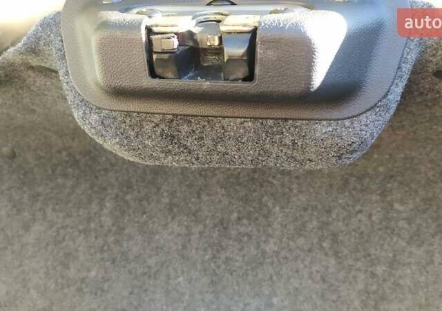 Бежевый Форд Мондео, объемом двигателя 2 л и пробегом 231 тыс. км за 5000 $, фото 4 на Automoto.ua