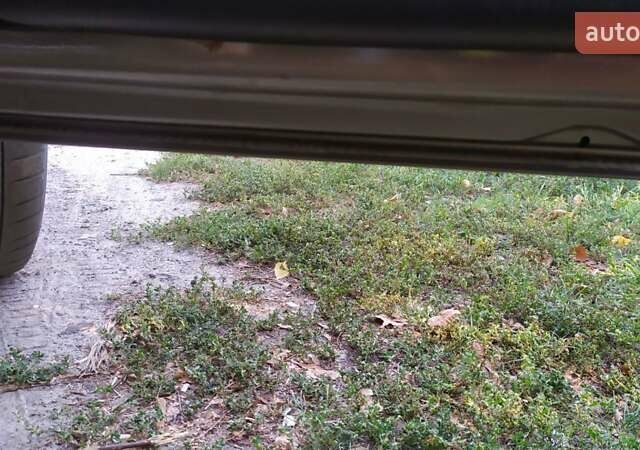 Бежевый Форд Мондео, объемом двигателя 2 л и пробегом 231 тыс. км за 5000 $, фото 40 на Automoto.ua