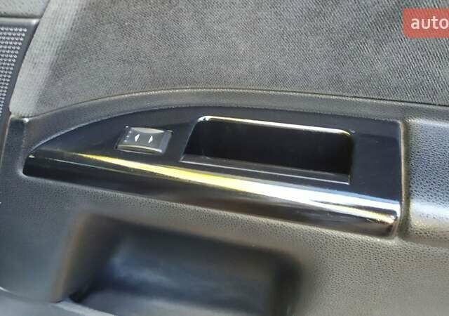 Бежевый Форд Мондео, объемом двигателя 2 л и пробегом 231 тыс. км за 5000 $, фото 19 на Automoto.ua