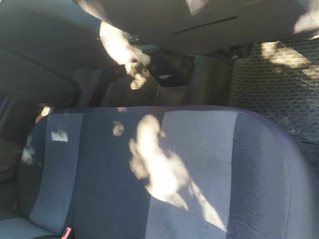 Бежевый Форд Мондео, объемом двигателя 2 л и пробегом 231 тыс. км за 4600 $, фото 9 на Automoto.ua