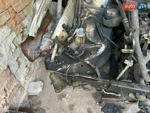 Бежевый Форд Мондео, объемом двигателя 2 л и пробегом 321 тыс. км за 1500 $, фото 15 на Automoto.ua