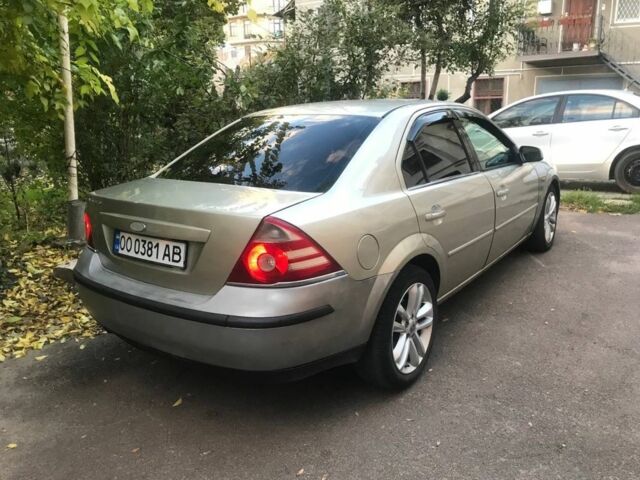 Бежевый Форд Мондео, объемом двигателя 2 л и пробегом 331 тыс. км за 3700 $, фото 2 на Automoto.ua