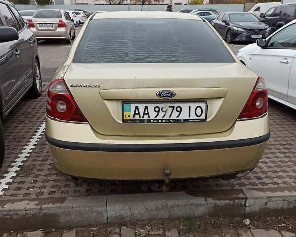Бежевый Форд Мондео, объемом двигателя 1.8 л и пробегом 272 тыс. км за 3700 $, фото 3 на Automoto.ua
