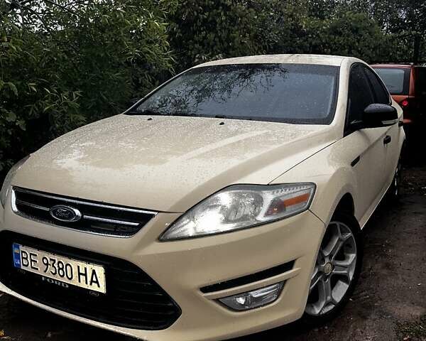 Бежевий Форд Мондео, об'ємом двигуна 2 л та пробігом 330 тис. км за 5800 $, фото 2 на Automoto.ua