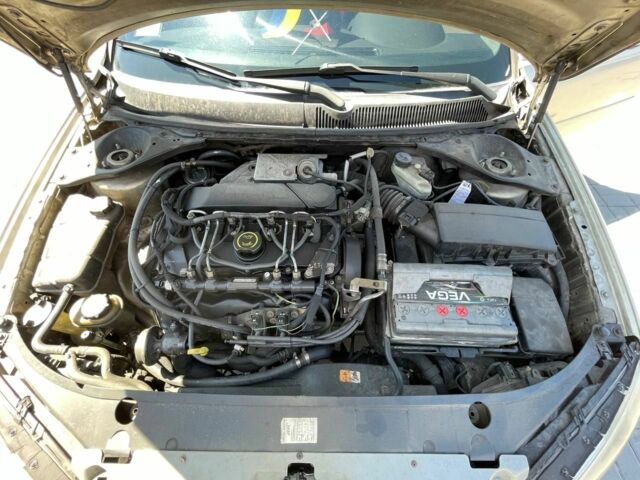 Бежевый Форд Мондео, объемом двигателя 2 л и пробегом 416 тыс. км за 3900 $, фото 6 на Automoto.ua