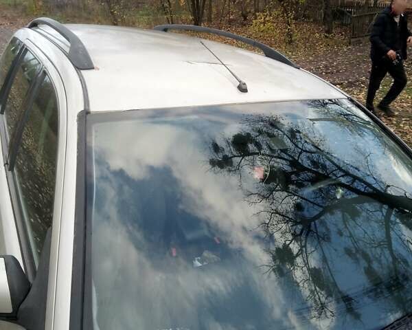 Бежевый Форд Мондео, объемом двигателя 1.99 л и пробегом 187 тыс. км за 1500 $, фото 3 на Automoto.ua